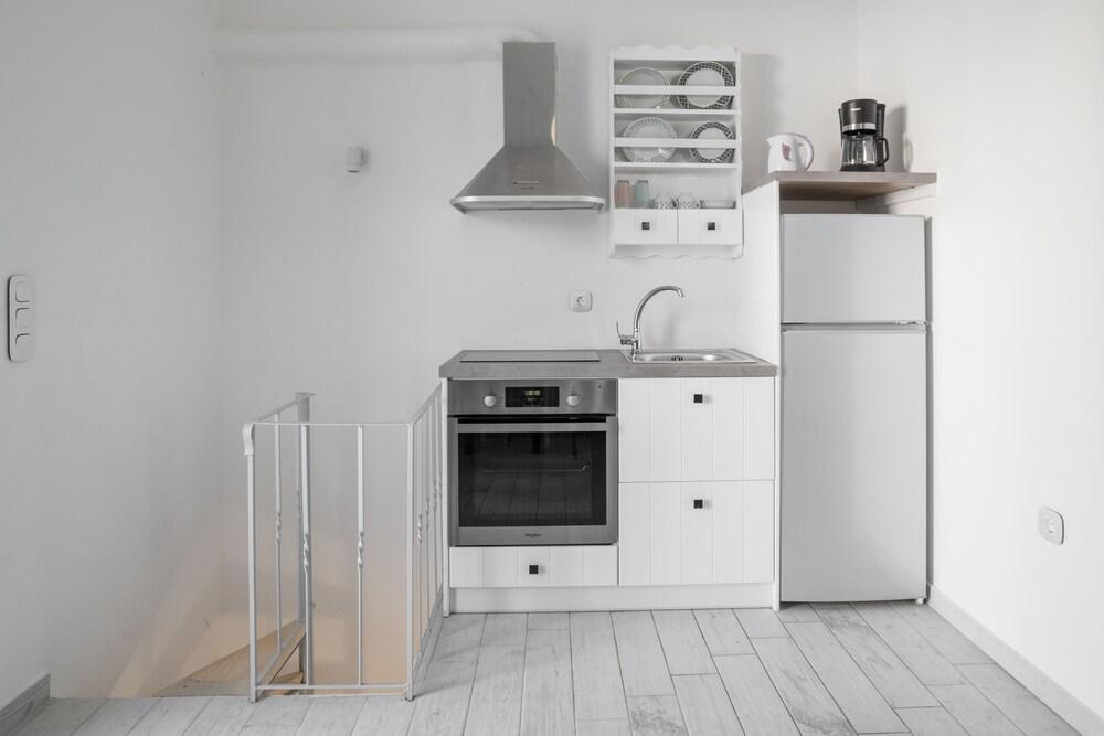 Depis Apartments & Suites Agia Anna  Екстериор снимка