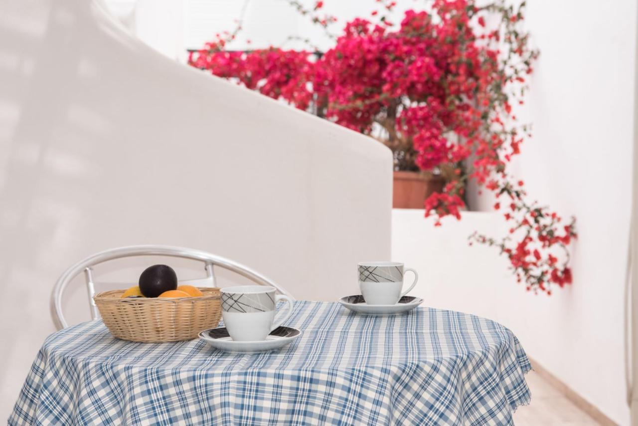 Depis Apartments & Suites Agia Anna  Екстериор снимка