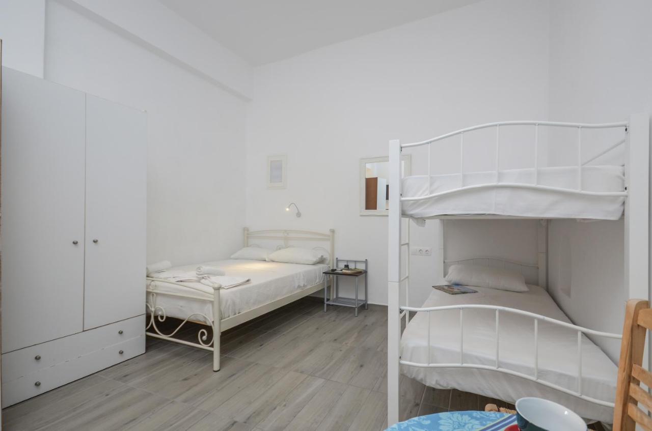 Depis Apartments & Suites Agia Anna  Екстериор снимка